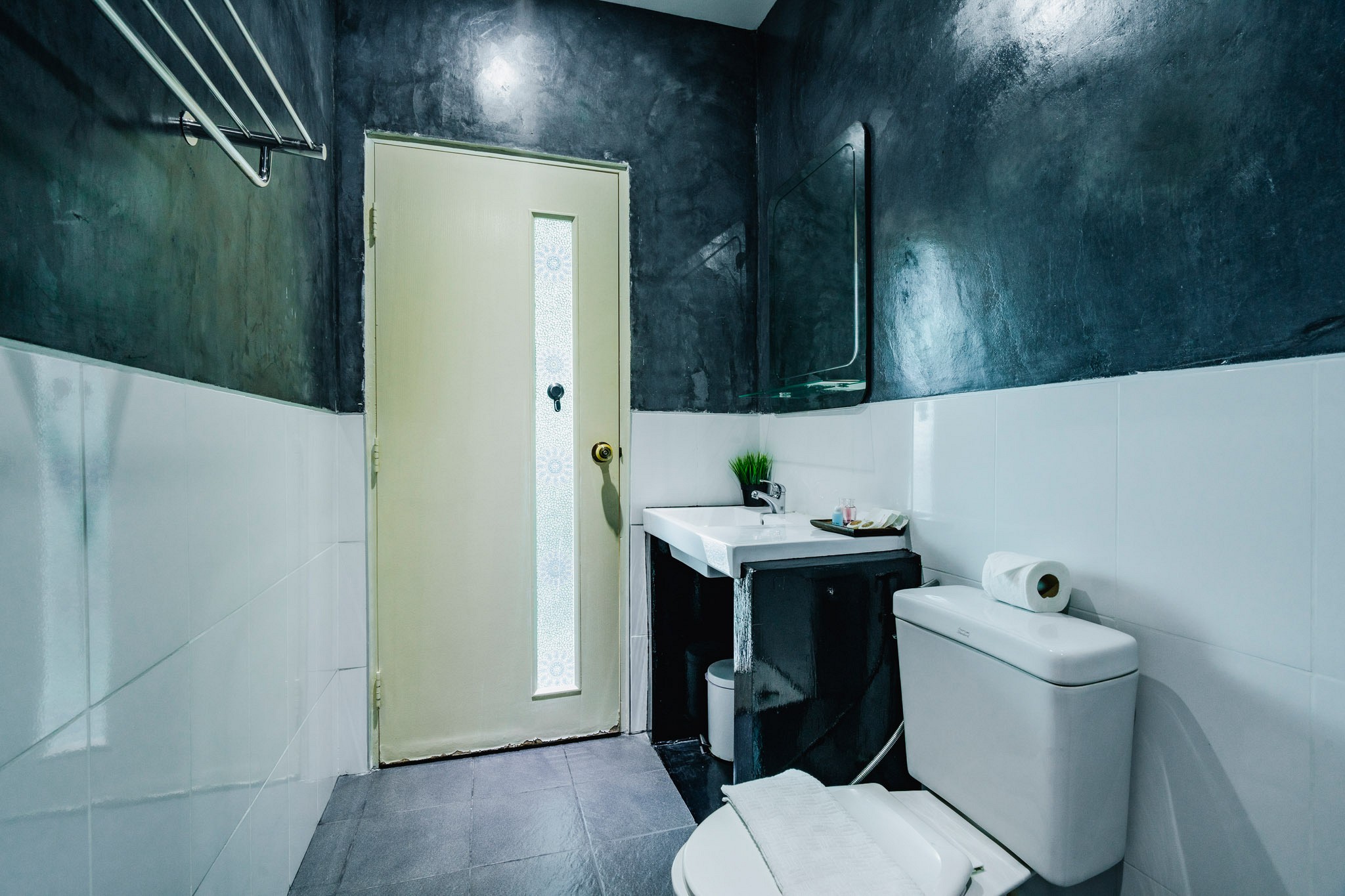 Studio with Kitchenette